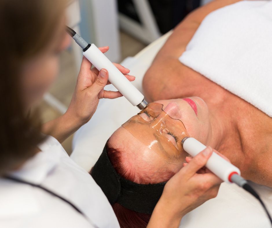 caci eye lift